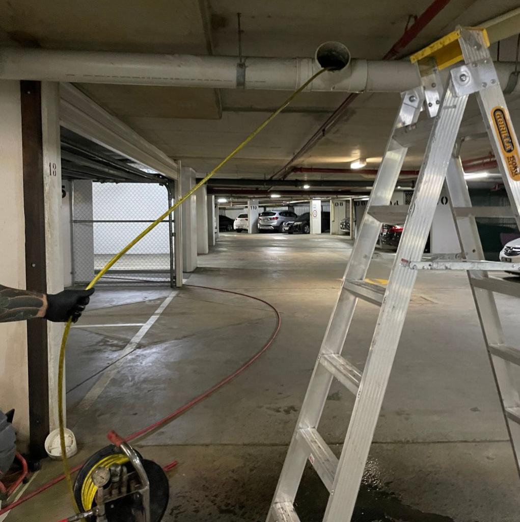 Spinnaker Apartments Drain Clean